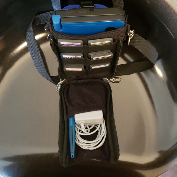 Nintendo DS XL blue - Picture 4 of 8